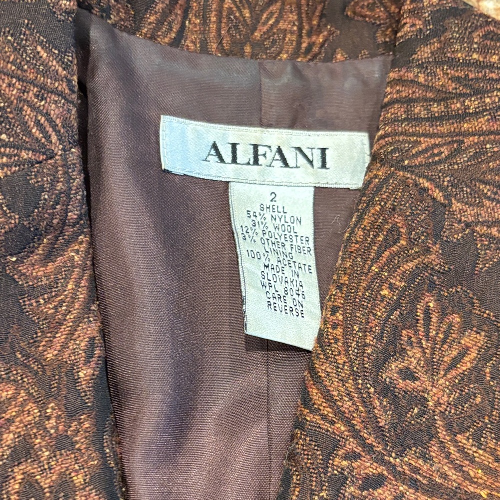 ALFANI jacket size 2 - Picture 2 of 4
